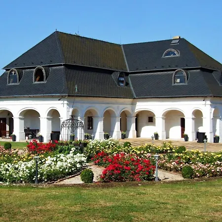 Kastiel Kostany 게스트하우스