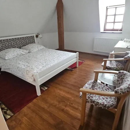 Casa de hóspedes Kastiel Kostany *