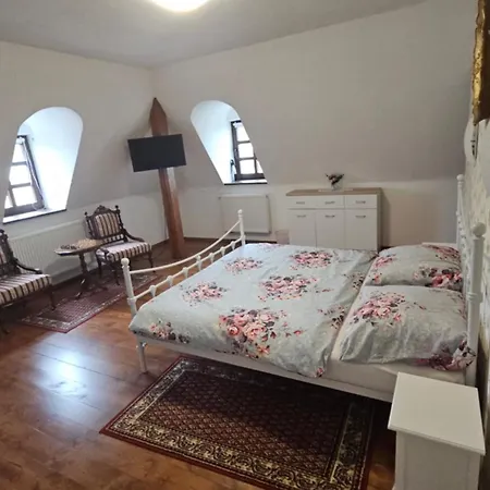 게스트하우스 Kastiel Kostany Kostany Nad Turcom