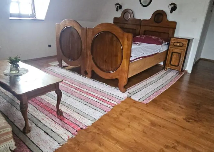 Vendégház Kastiel Kostany