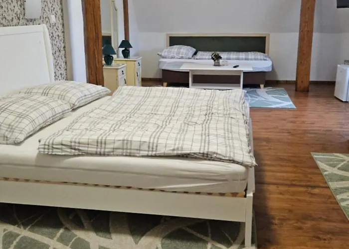 Kastiel Kostany Vendégház *